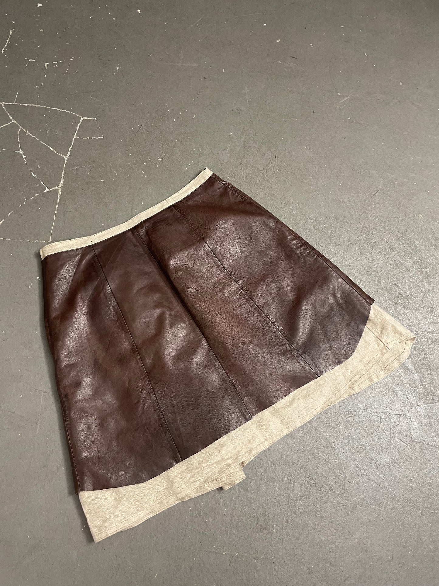 Leather and linnen skirt