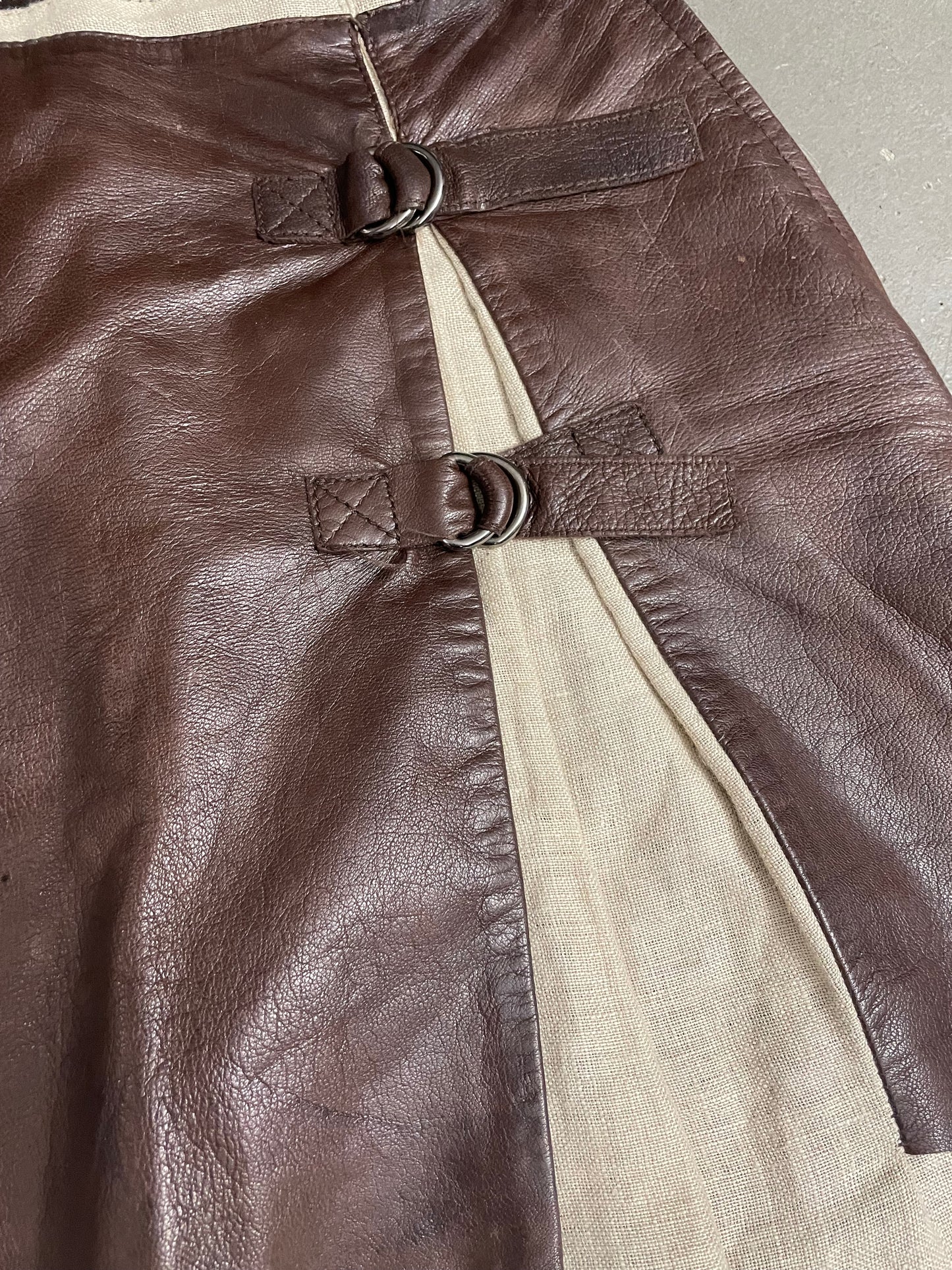 Leather and linnen skirt